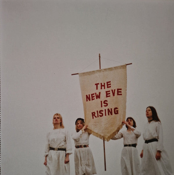 The New Eves - The New Eve Is Rising LP, Album, Ltd, Red Pomegranate Splatter On White + 7", Single VG+/VG+
